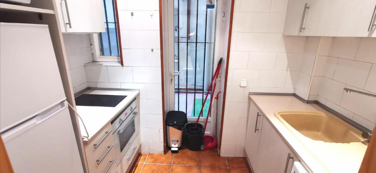 Apartamento En El Centro De Madrid Lägenhet Exteriör bild